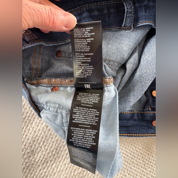 7 For All Mankind Josefina Ankle Jeans, Size 29 - Picture 10 of 10